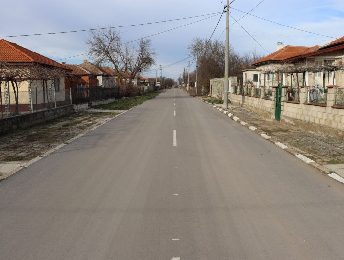 Приключи ремонтът на улици на територията на няколко села в община Генерал Тошево